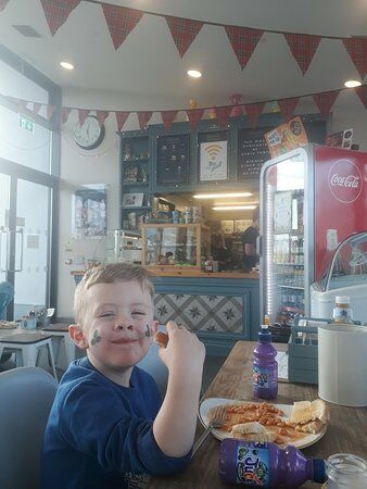 Gwyn's Cafe & Pavilion